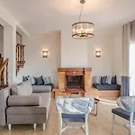 Duplex With Pool