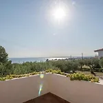 Duplex With Pool شقة *