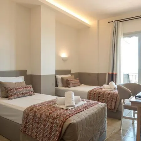 Duplex With Pool Apartman *