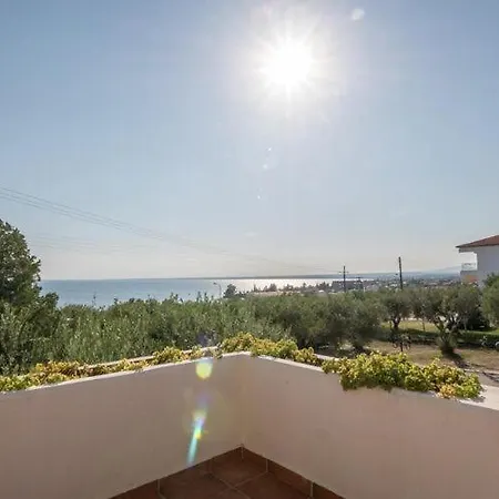 Duplex With Pool Daire *