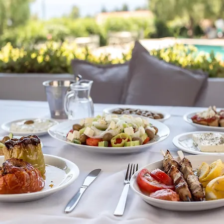 Duplex With Pool * Gerakini