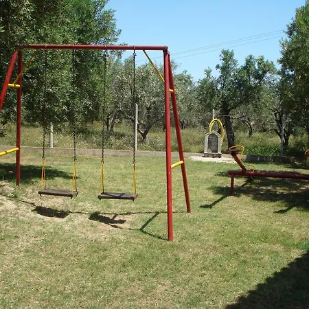 Duplex With Pool * Gerakini